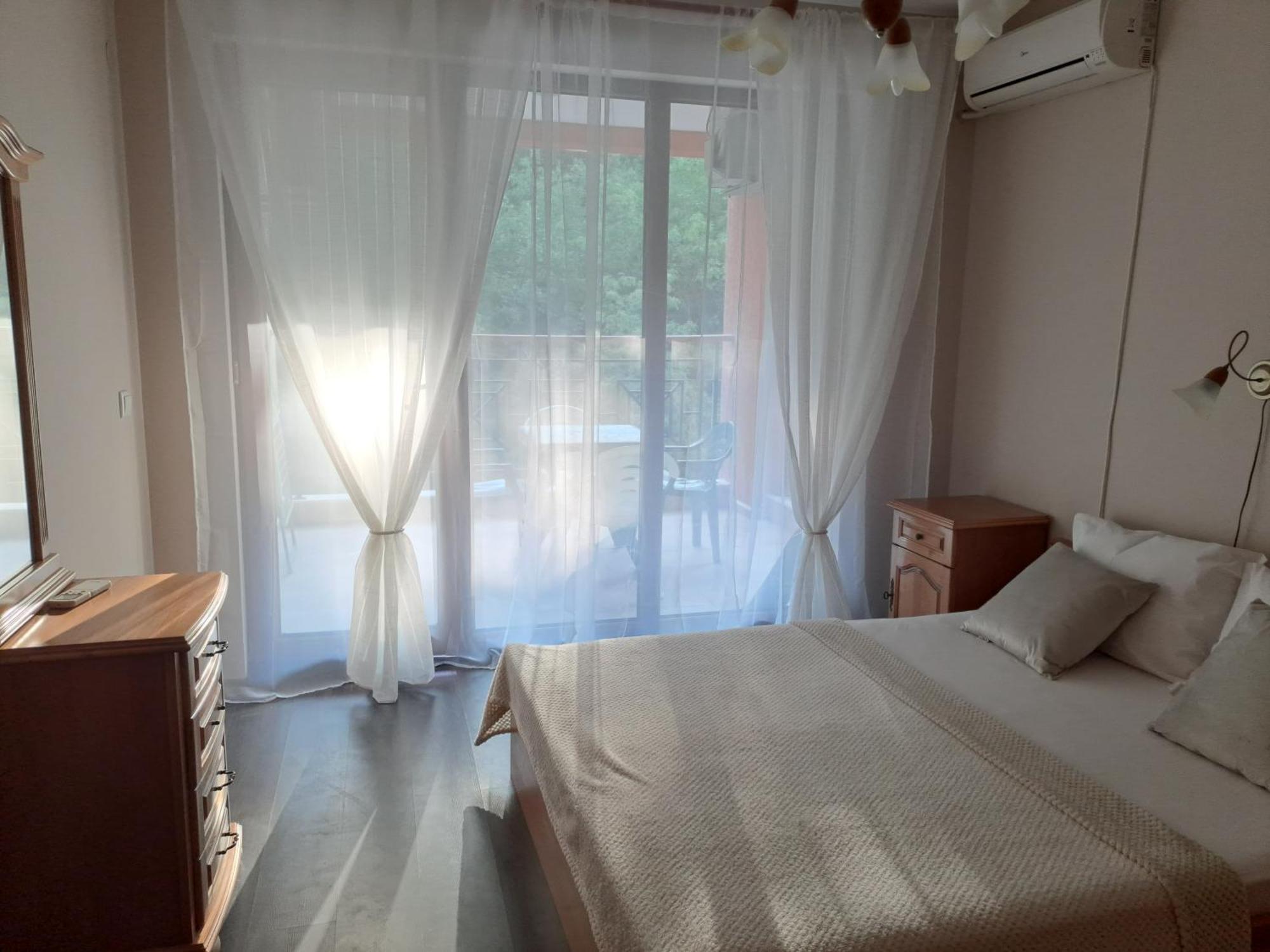 Sunrise Complex Apartments 골든샌드 외부 사진