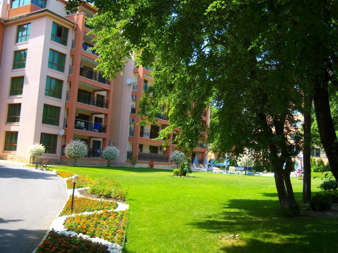 Sunrise Complex Apartments 골든샌드 외부 사진