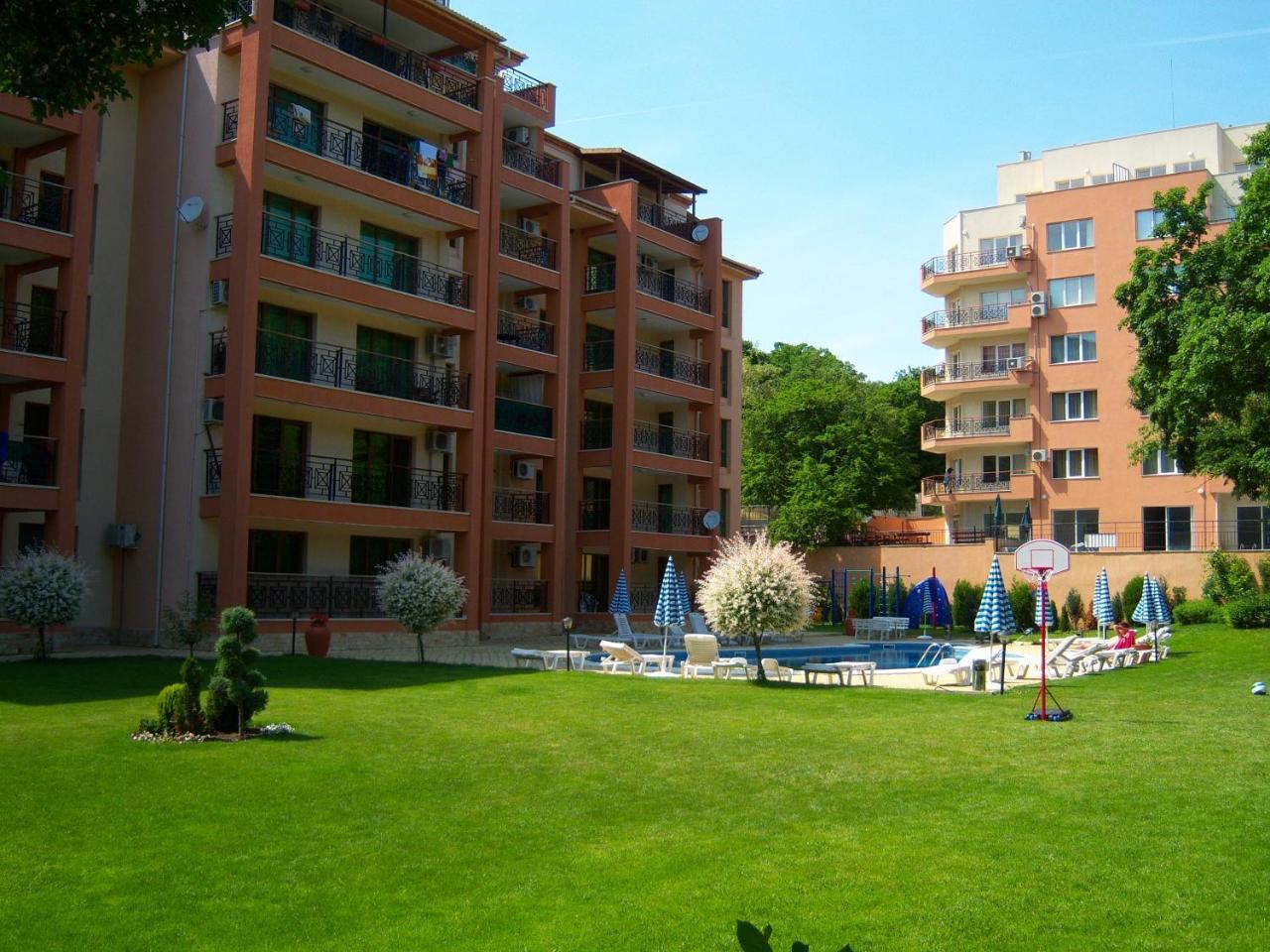 Sunrise Complex Apartments 골든샌드 외부 사진